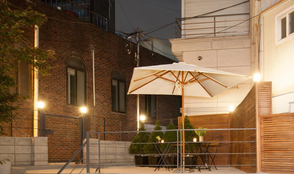 Bodeum Guesthouse Seoul Tower Exterior photo