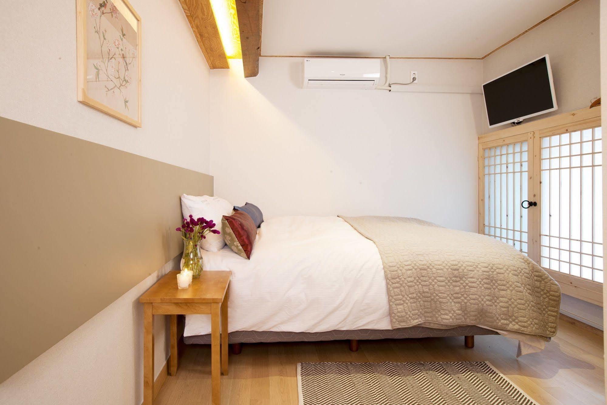Bodeum Guesthouse Seoul Tower Exterior photo